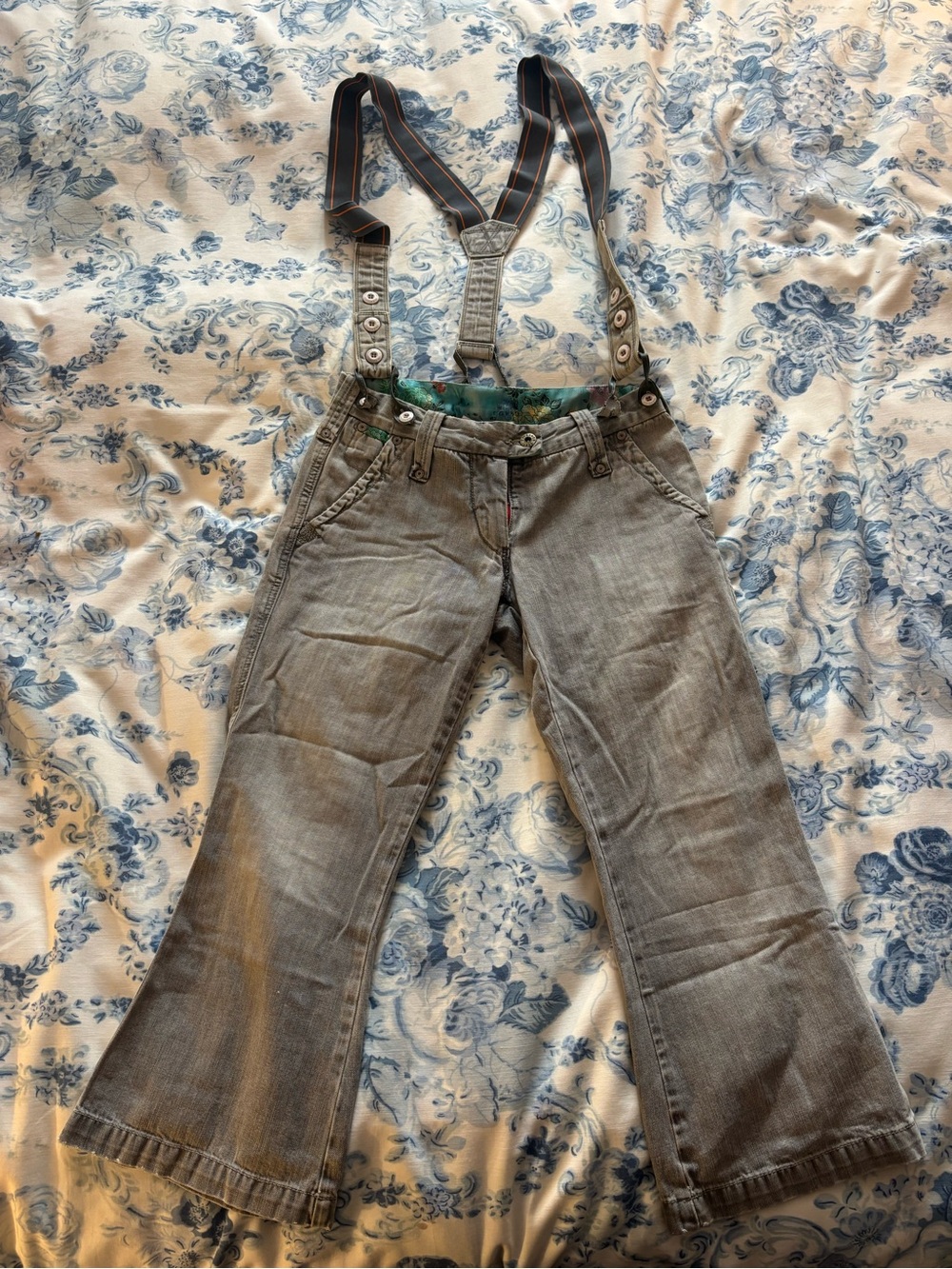 Gray Denim Capri Suspender Pant
